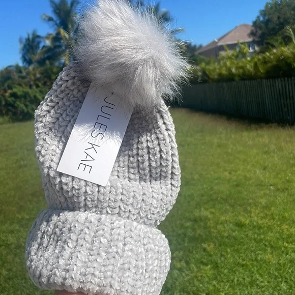 Soft, Jules Kae hat - Picture 8 of 8